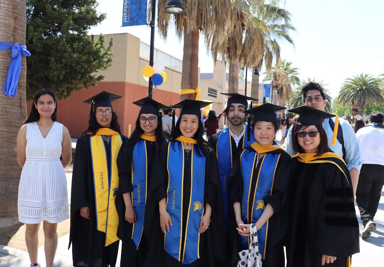 2022 Graduates from the Lee Lab, photo 1