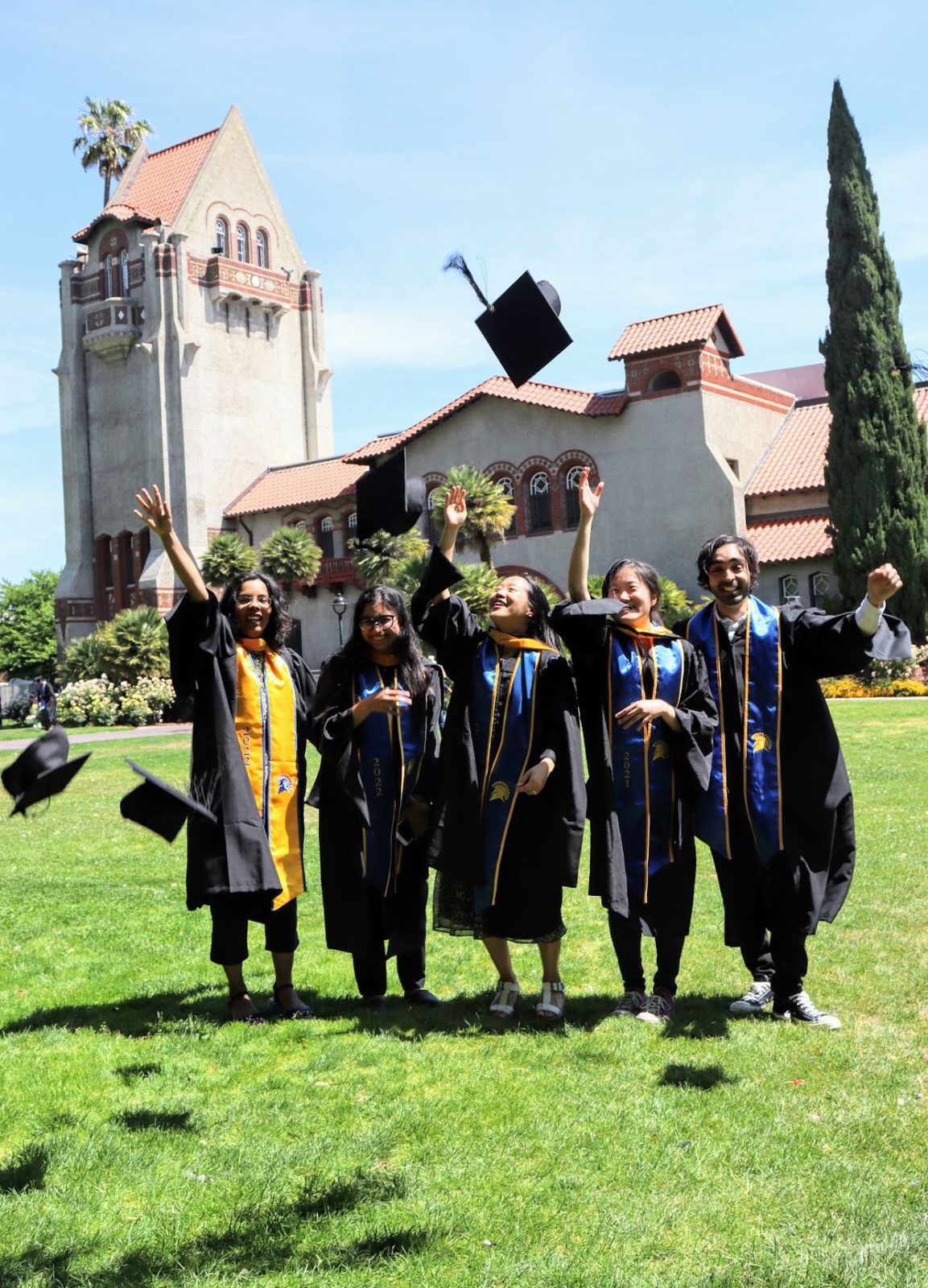 2022 Graduates from the Lee Lab, photo 2